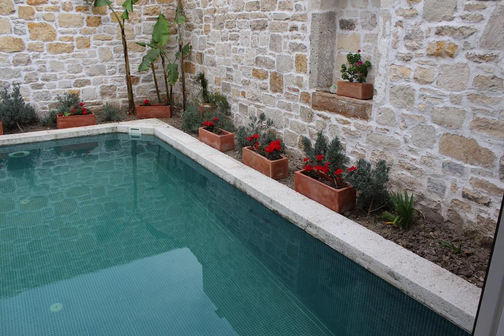 Eski Tas Hotel Çeşme Exterior foto