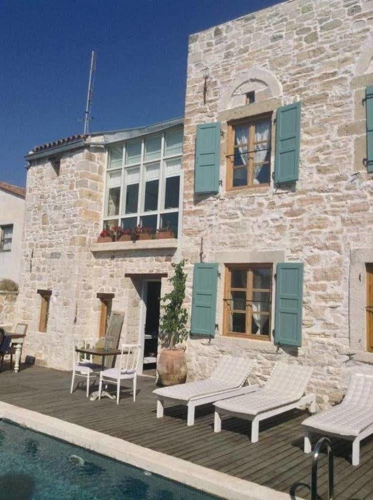 Eski Tas Hotel Çeşme Exterior foto