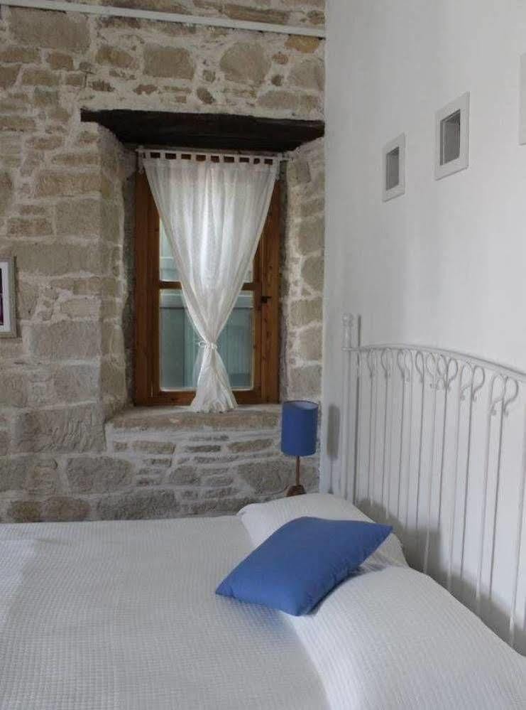 Eski Tas Hotel Çeşme Exterior foto